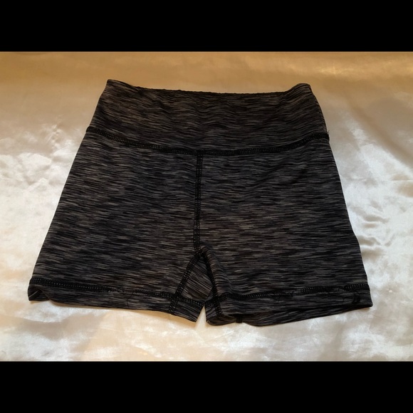 Aeropostale high rise volleyball shorts - Picture 3 of 8